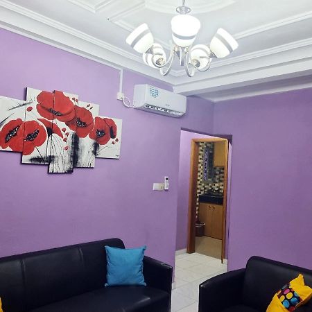 Residence Sighaka - Gold Apartment - Wifi, Gardien, Parking Дуала Экстерьер фото