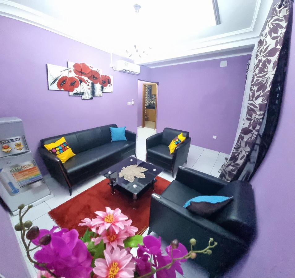 Residence Sighaka - Gold Apartment - Wifi, Gardien, Parking Дуала Экстерьер фото